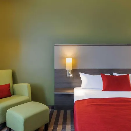 Mercure Airport Hotel Berlin Tegel-3